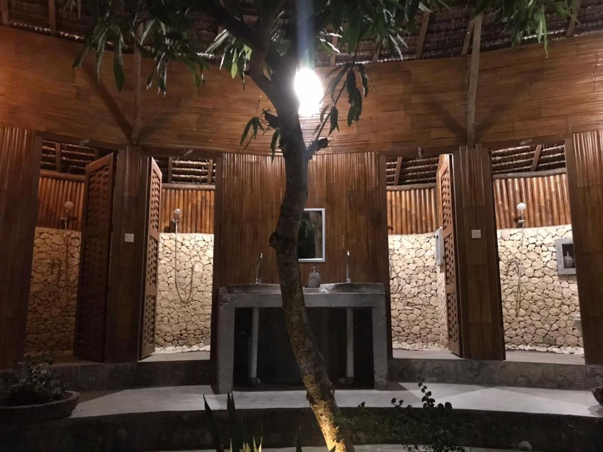 Villa Gading Tree House Batununggul Exterior foto