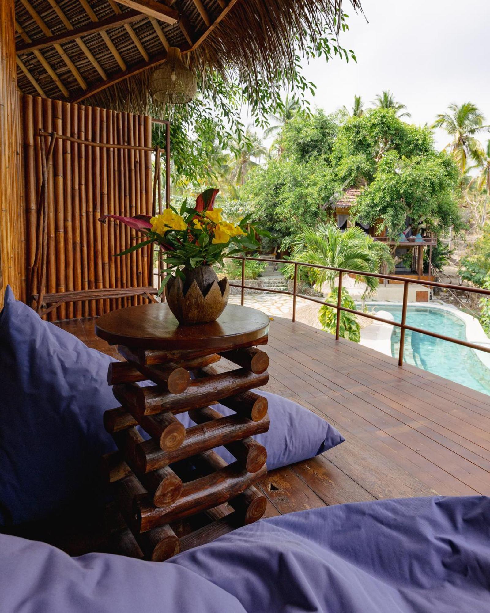 Villa Gading Tree House Batununggul Exterior foto