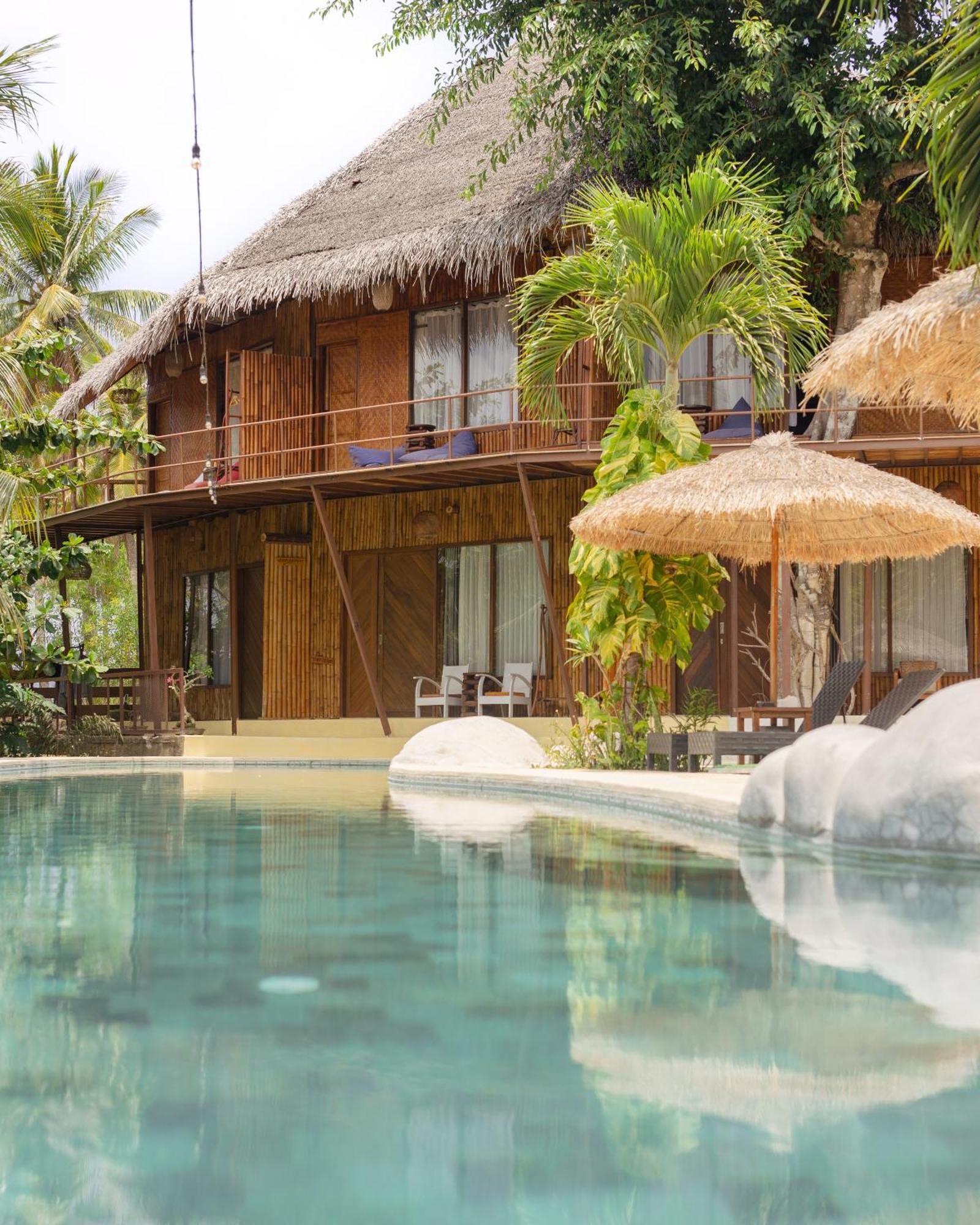 Villa Gading Tree House Batununggul Exterior foto